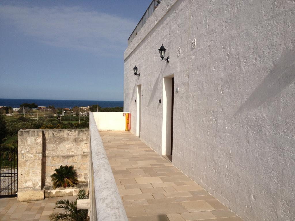 Hotel Masseria Fortificata Donnaloia Monopoli Exterior foto